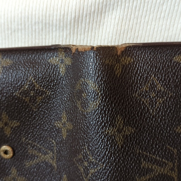 Authentic Louis Vuitton kiss snap wallet - Vintage oldie but goodie - Picture 8 of 14